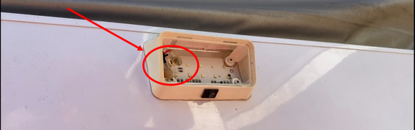 Disconnect Wire Terminal From LED Awning Light on Jayco Swan Camper Trailer