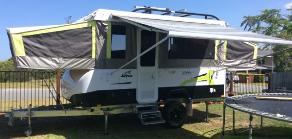 Jayco Swan Outback with a Fiamma 45 s Awning