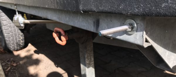 Bolt Attached to Front of Chassis For Bed End Fly Modification
