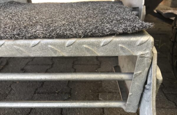 DIY Step Covers - Marine Carpet Lifting