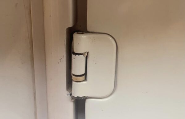 travel trailer door won't close